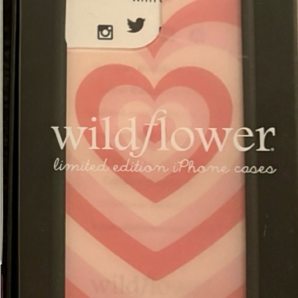 Wildflowers Pink Heart Pattern Phone Case